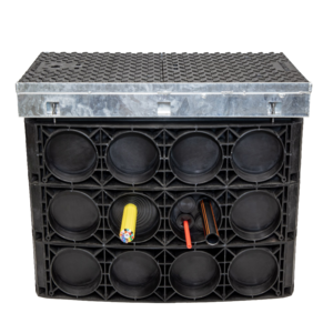 Chamber HQS provides an easier, more flexible, and more sustainable alternative to concrete and brick-built chambers with benefits to network owners and constructors alike. 
Chambers are supplied in flat pieces or rings for efficient transportation and storage and easy on-site configuration in as little as 20 minutes. Prefabricated entry points can be removed quickly with a hammer (and without a drill) before a rubber seal is installed around the conduits, MicroDucts, or MicroDuct bundles entering the duct to prevent the ingress of soil or other debris. Finally, the metal frame for the Chamber HQS’ cover is adjustable to ensure the cover is installed at the correct height and angle.