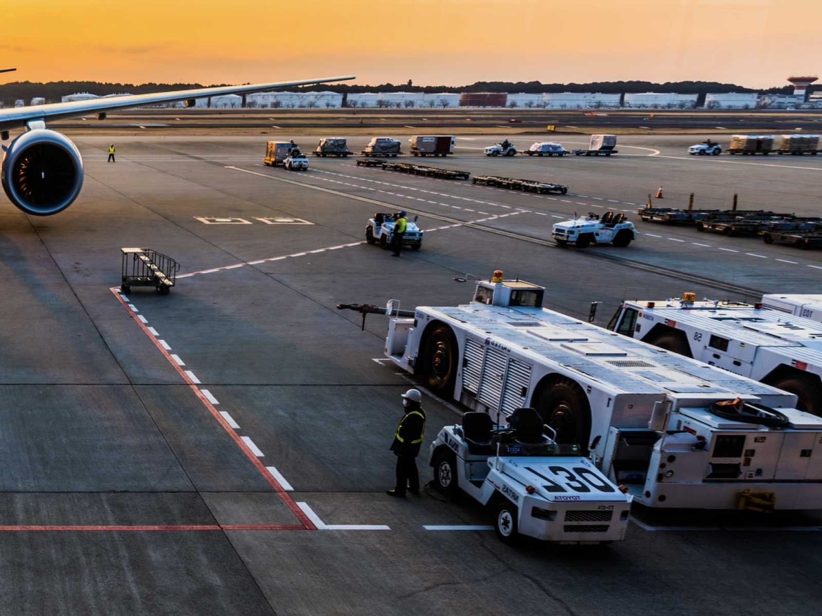 Installation De La Fibre Optique À L’aéroport International De Denver Project Highlight